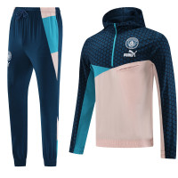 Манчестер Сити спортивный костюм с толстовкой на короткой молнии 2023/24 тёмно-синий с бледно-розовым